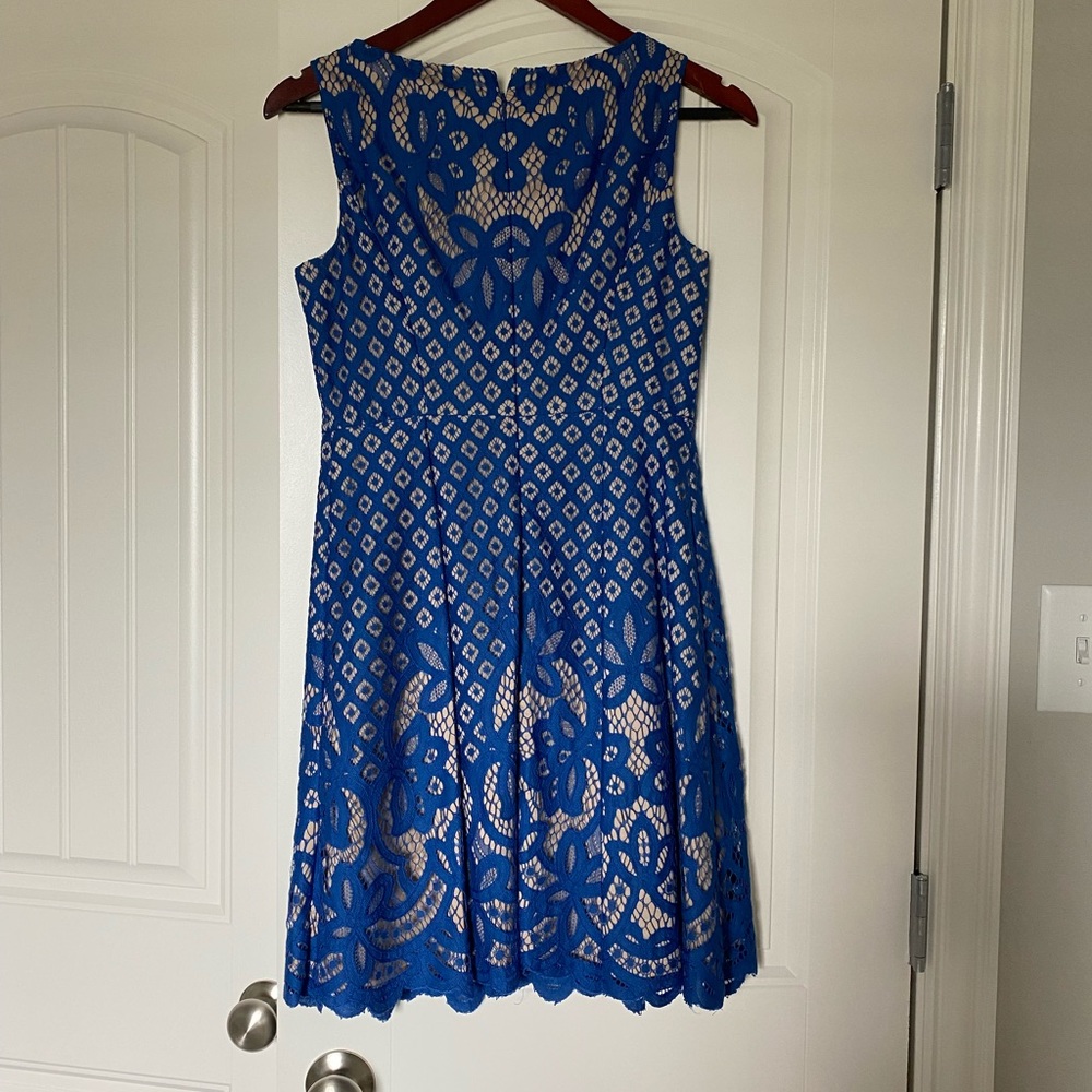Adrianna Papell blue lace dress - Picture 2 of 3